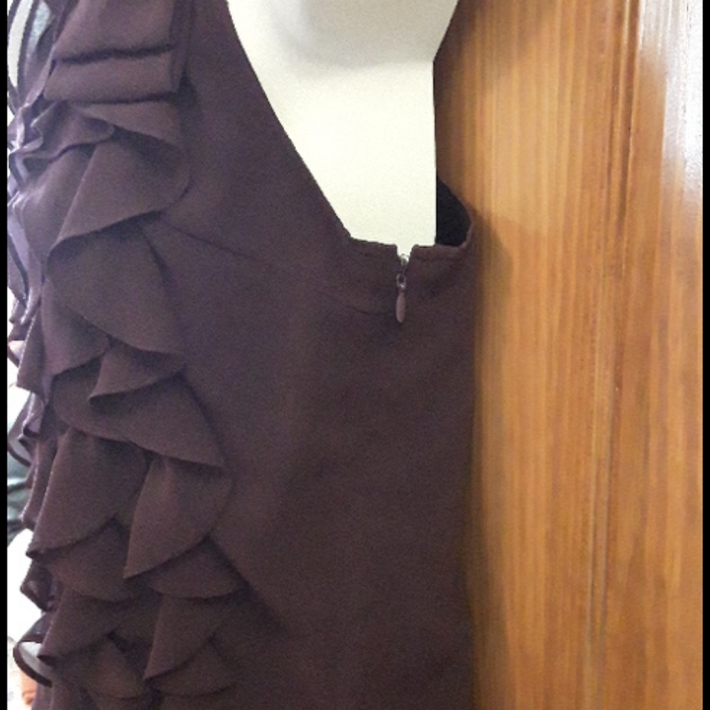 MM Couture ruffle front halter top - Picture 4 of 7